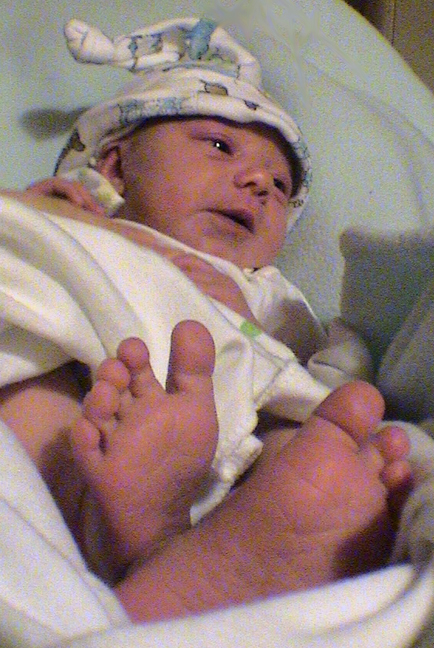 Look at the size of those 
feet!