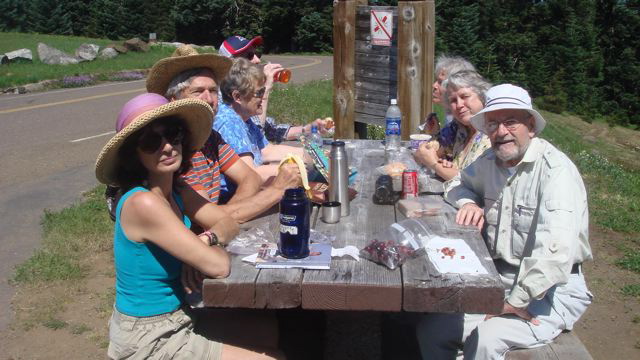 L: Annette, Herb, Hildegard and Tom; R: me, Margot, Renate