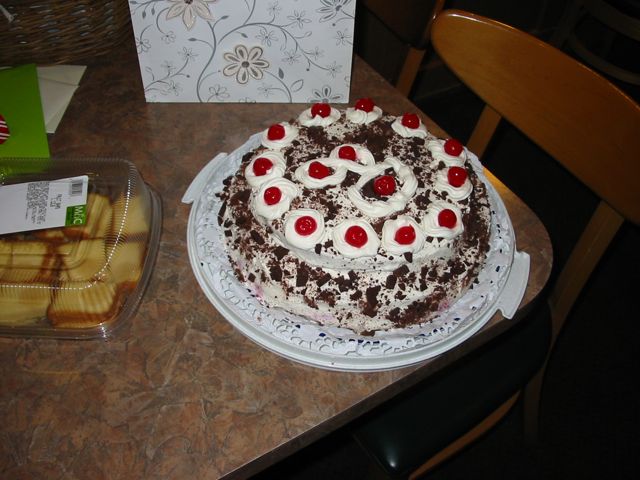 Susis Schwarzwälderkirschtorte     - 80. Geburtstag