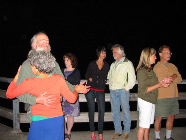 Alan and Ellen, with Gayle in back (next to handsome couple)