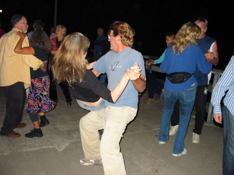 8:31PM: Ken dipping Jane, with another half hour to go!