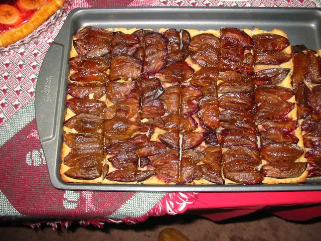 Beim Hessenabend am 11.7.13 gab's Monikas Pflaumenkuchen