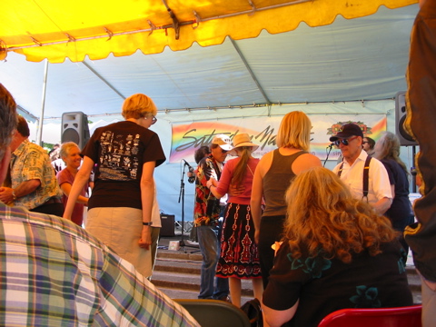 Dancers (L-->R): Gary, Mary, Steve, Bee, Emily, Helmut 