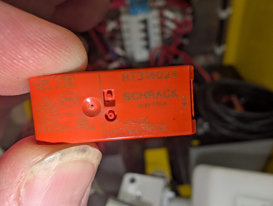 Photo 12: relay pulled, part number RT314024