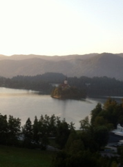 2016-08-25 00.01 Dawn on Lake Bled from hotel window