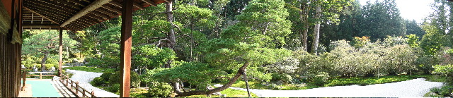 Manshu-In garden panorama